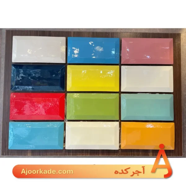 کاشی دست‌ساز مترویی طرح برجسته